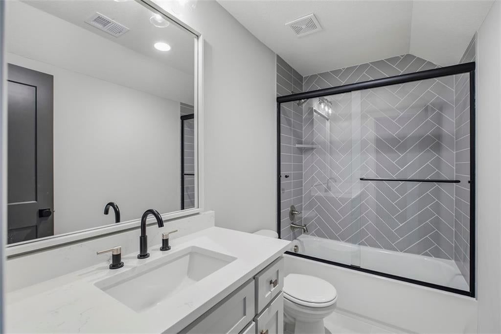 10675 W 142nd Terrace — photo 36