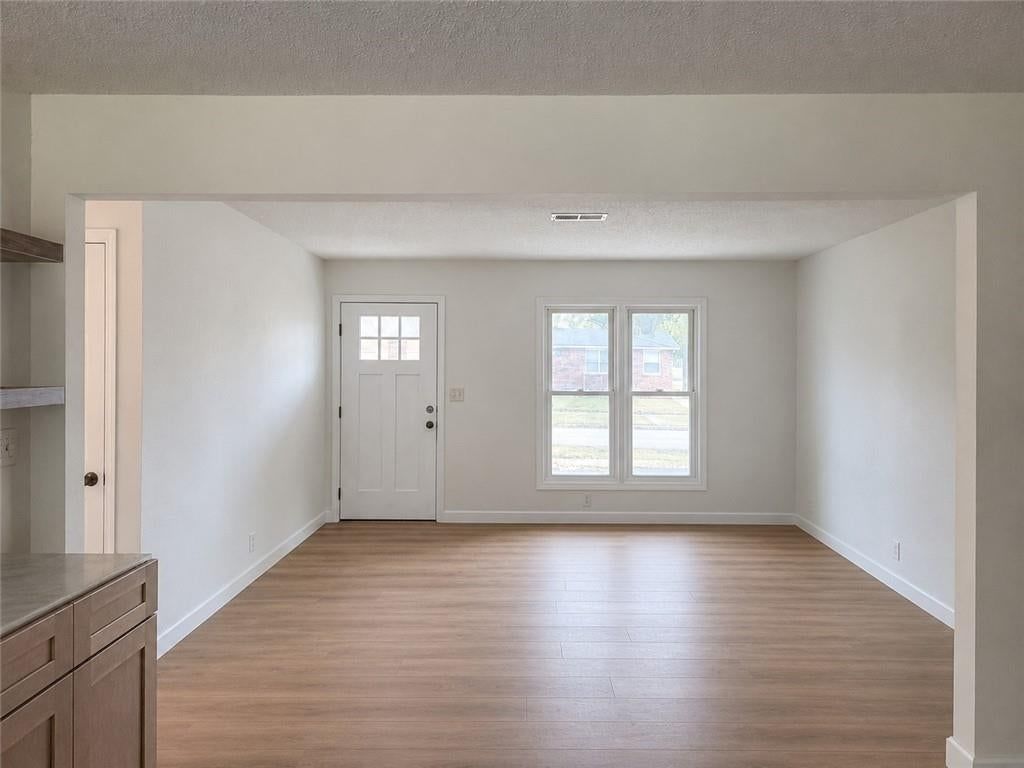 1111 Bryan Street — photo 3
