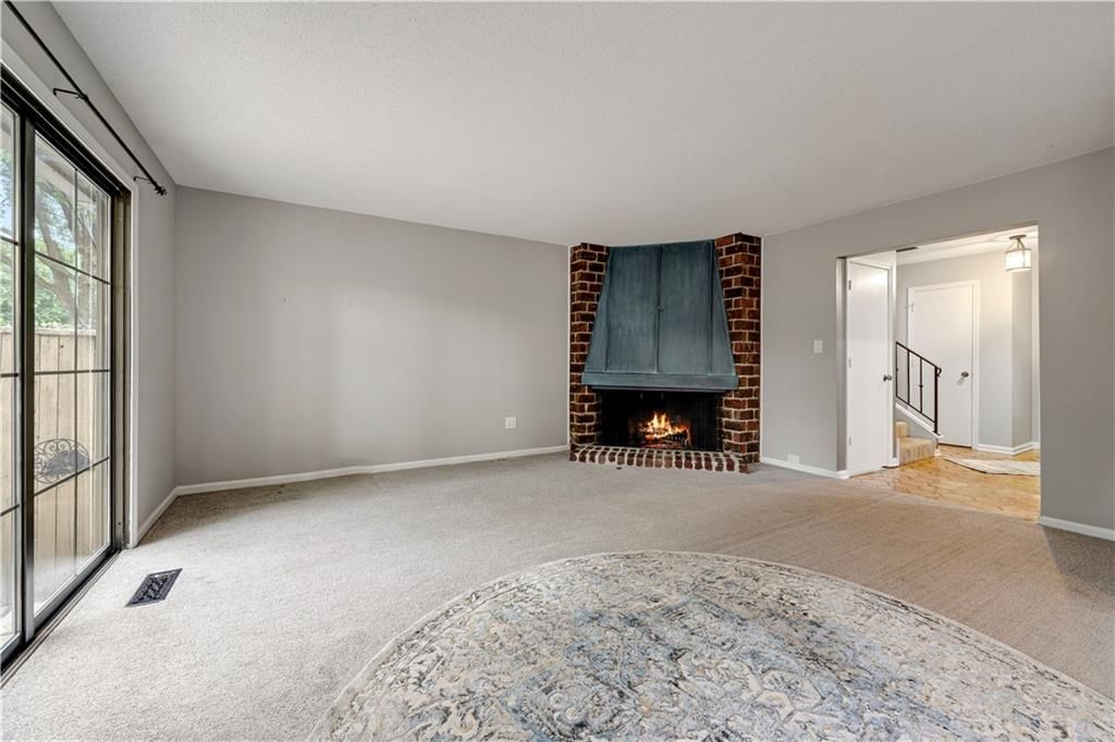 10225 Conser Street — photo 13
