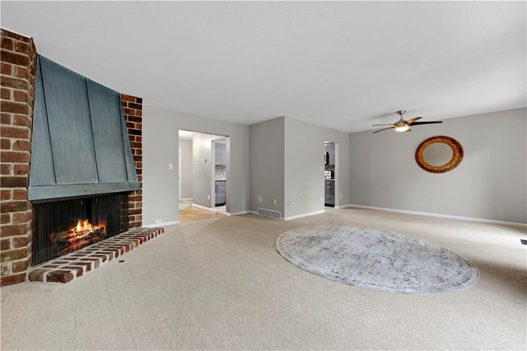 10225 Conser Street — photo 14