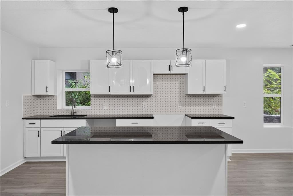 528 Caldwell Street — photo 21