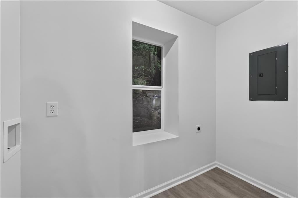 528 Caldwell Street — photo 25