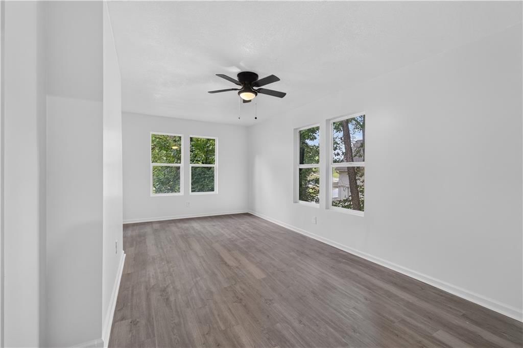 528 Caldwell Street — photo 28