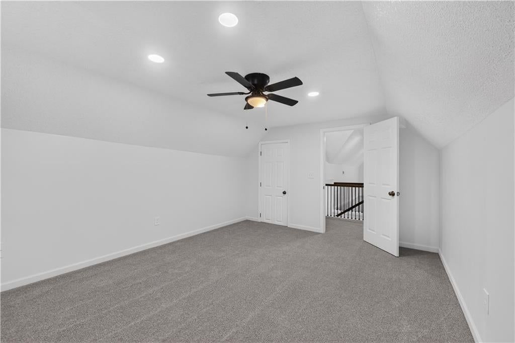 528 Caldwell Street — photo 38