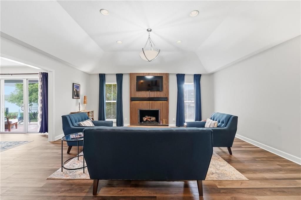 8721 Riggs Lane — photo 3