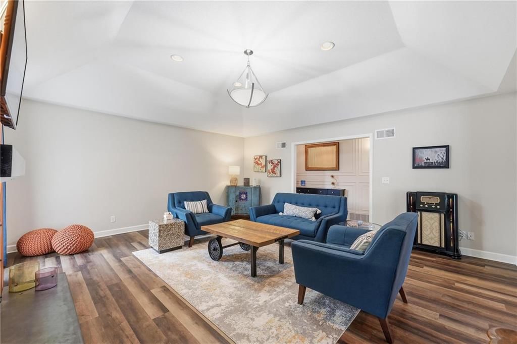 8721 Riggs Lane — photo 4