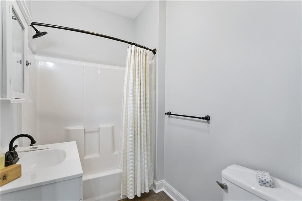 4004 Bell Street — photo 20