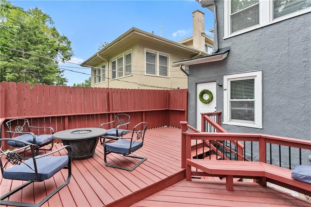 4004 Bell Street — photo 26