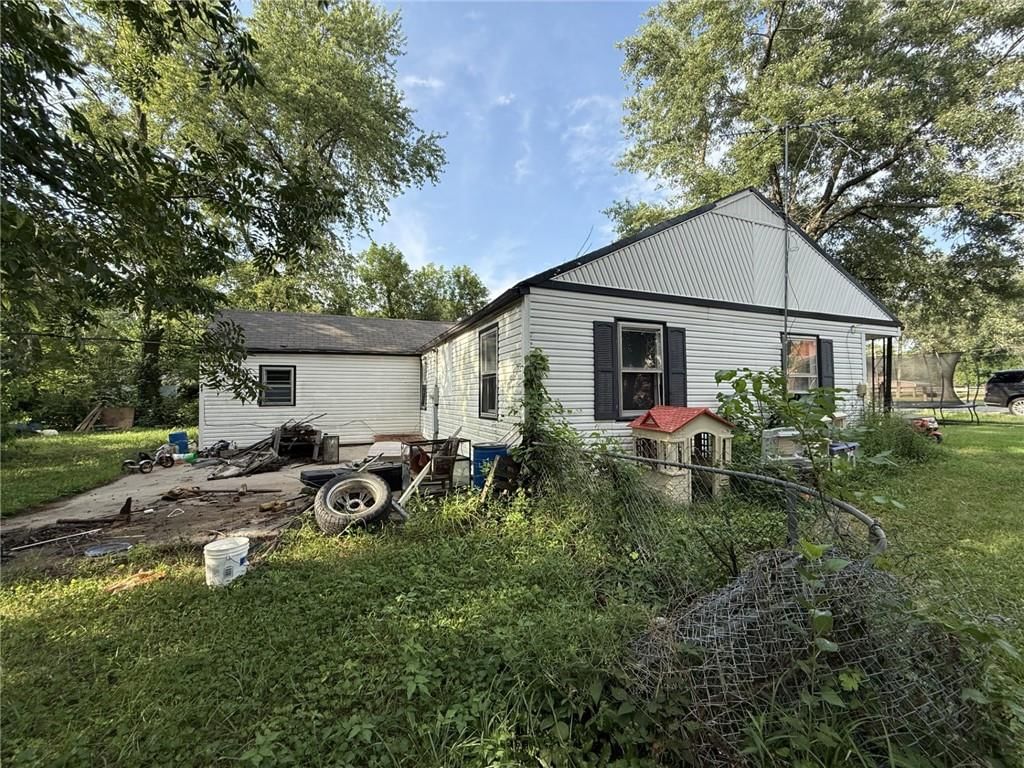 104 N Main Street — photo 14
