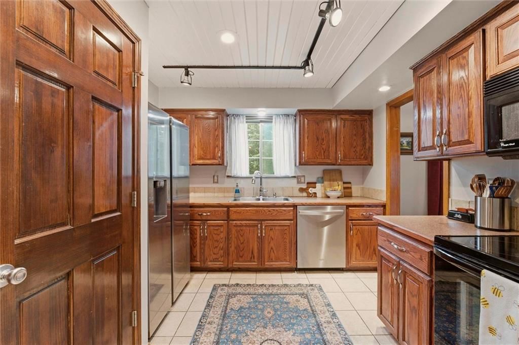 1121 NW 12th Street — photo 13