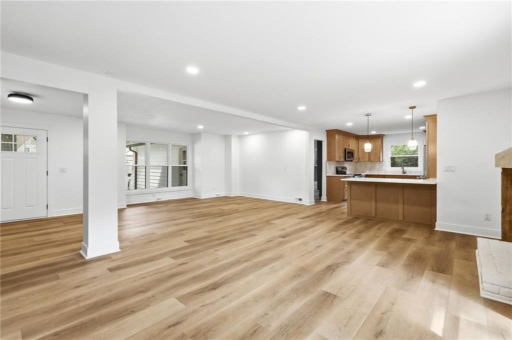 10131 Linden Street — photo 11