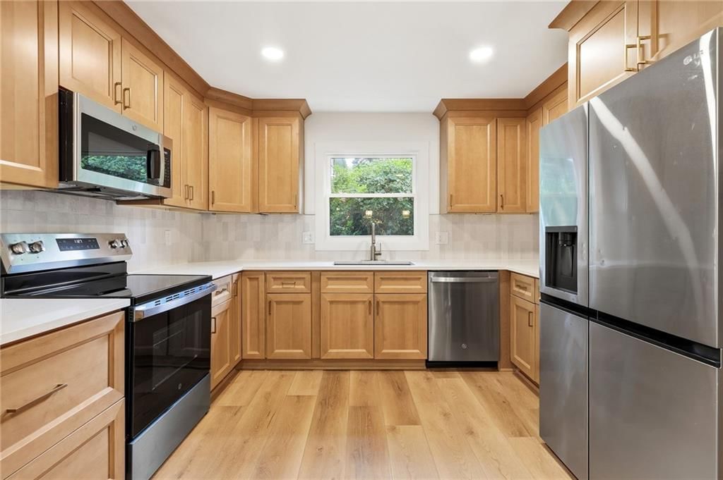 10131 Linden Street — photo 15