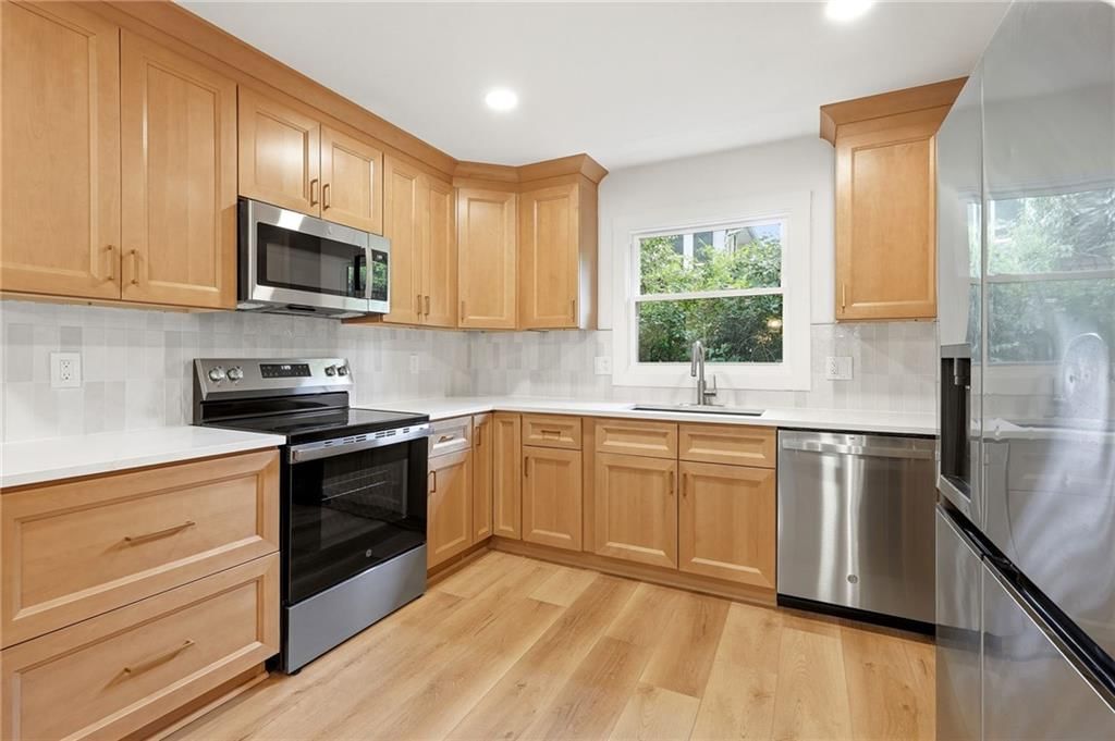 10131 Linden Street — photo 16