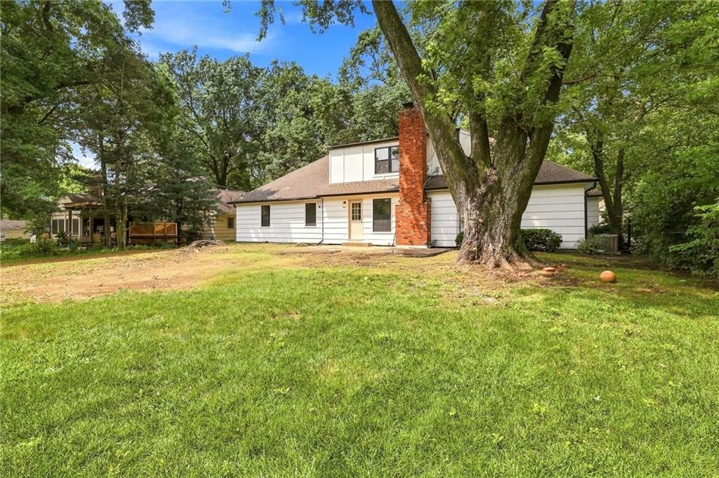 10131 Linden Street — photo 49
