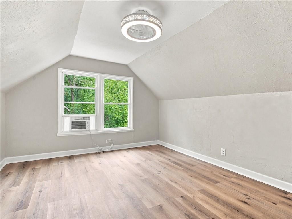 4660 E 43rd Terrace — photo 13