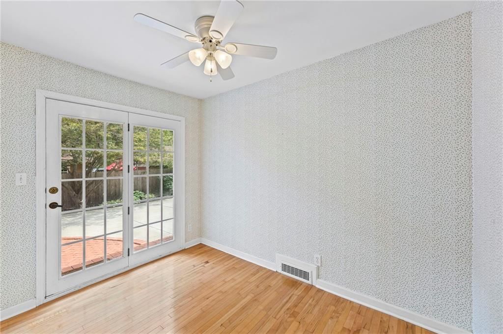 437 W 66th Terrace — photo 14
