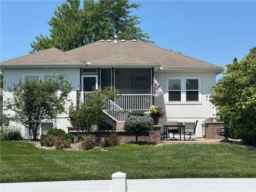 4833 SW Soldier Drive — photo 2
