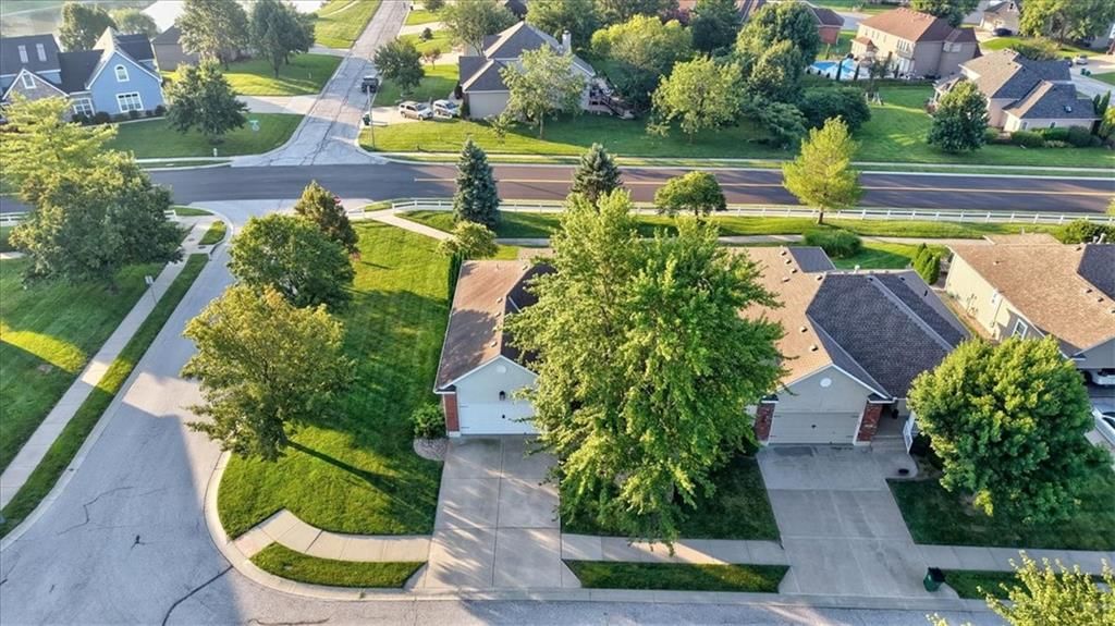 4833 SW Soldier Drive — photo 31