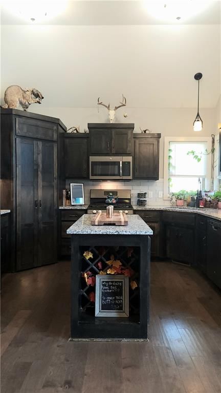 7604 N Amoret Avenue — photo 18