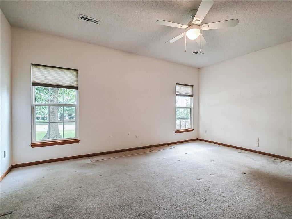 2425 NE Old Paint Road — photo 18