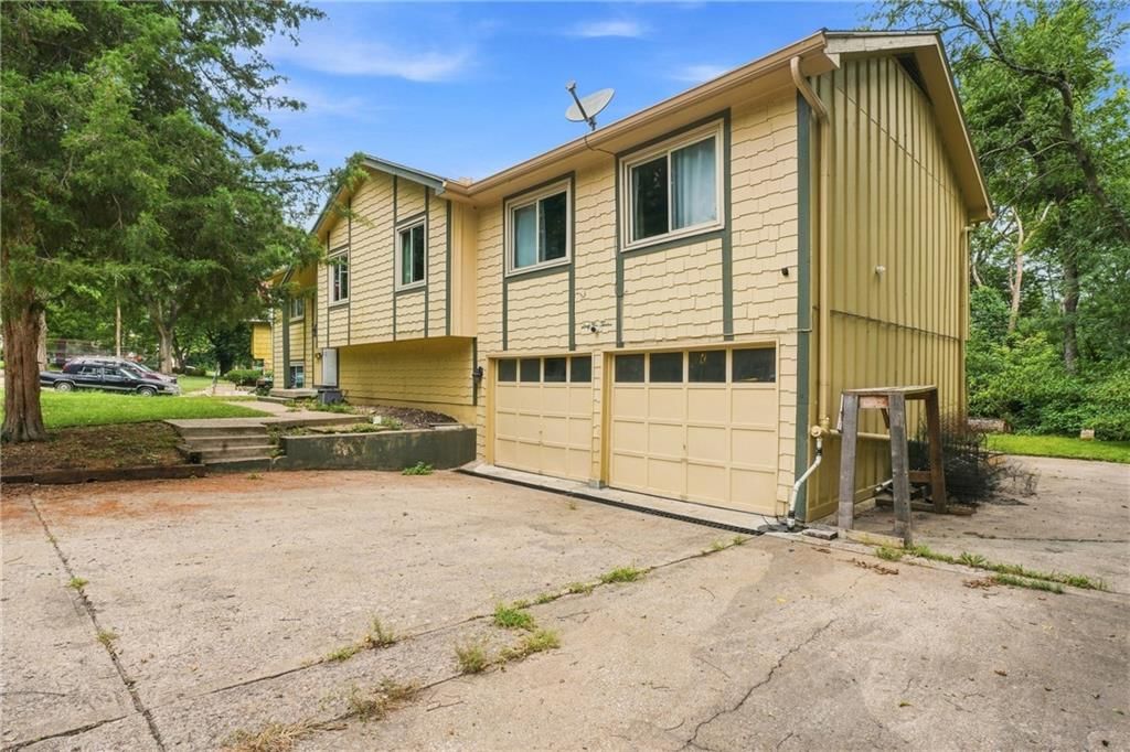 6212 E Red Bridge Road — photo 3