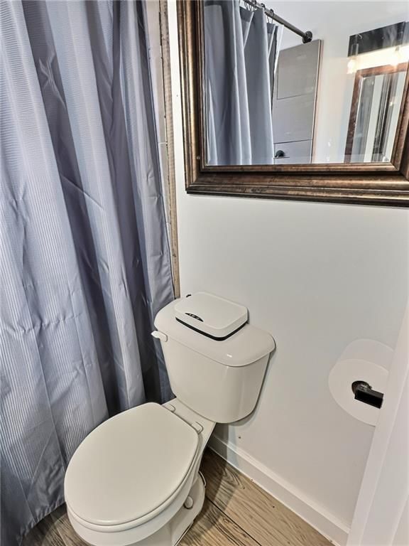 317 W Hickory Street — photo 9