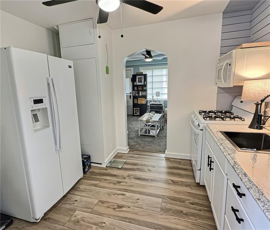 317 W Hickory Street — photo 12