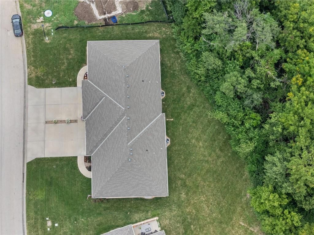 2105 N 113th Terrace — photo 41