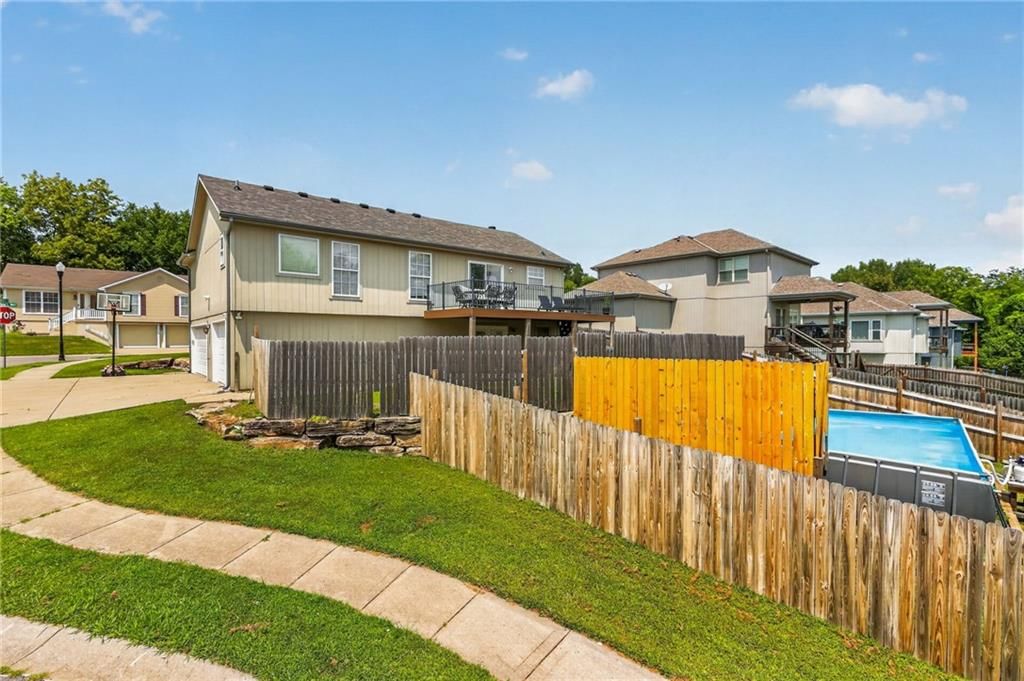 2021 Buckeye Court — photo 6