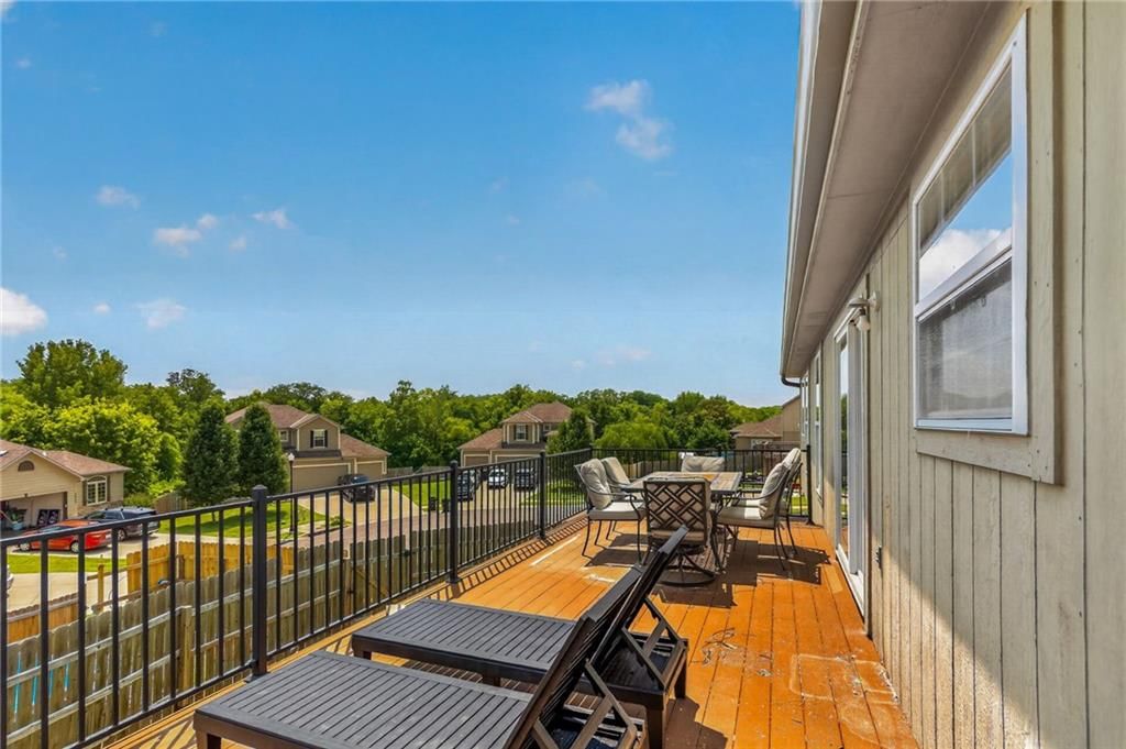 2021 Buckeye Court — photo 8