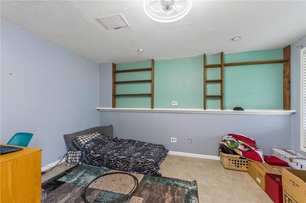 2021 Buckeye Court — photo 30