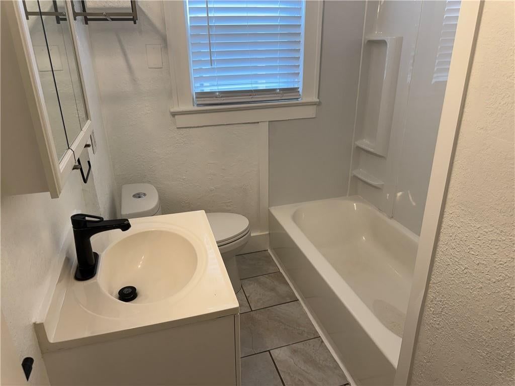 1919 E 71st Terrace — photo 12