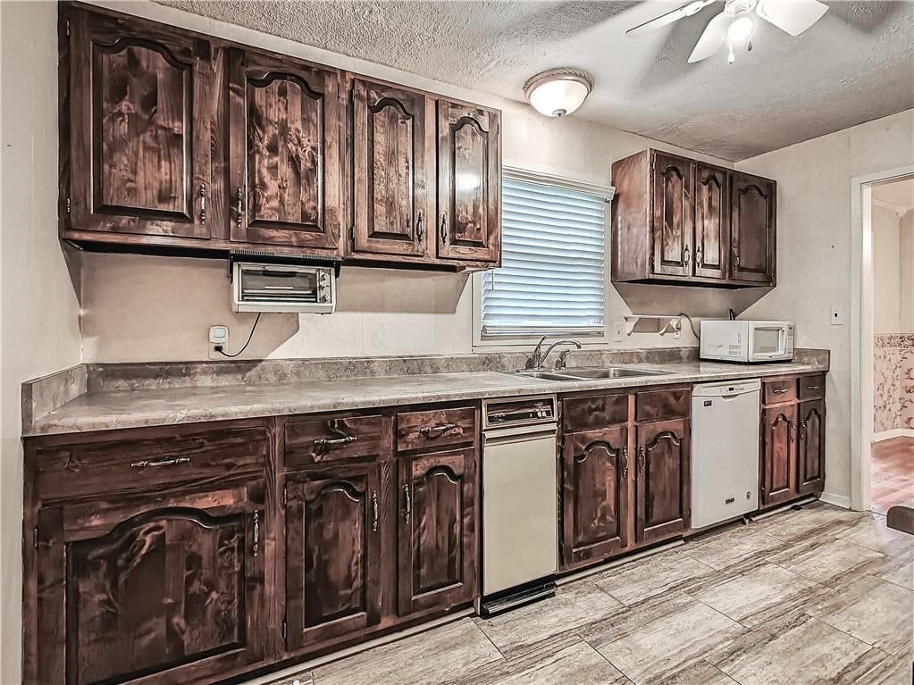 7200 Nall Avenue — photo 24