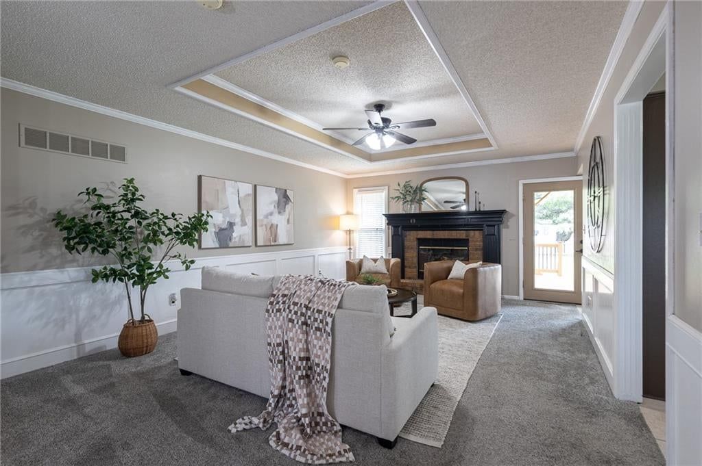 801 SW Southgate Drive — photo 4