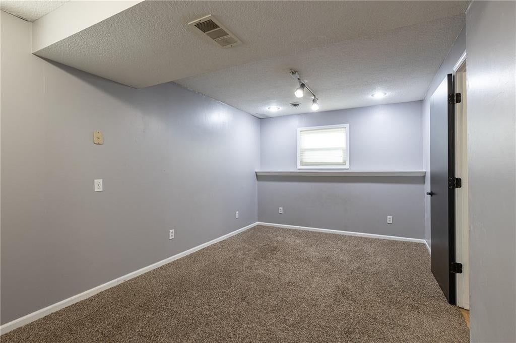 801 SW Southgate Drive — photo 26