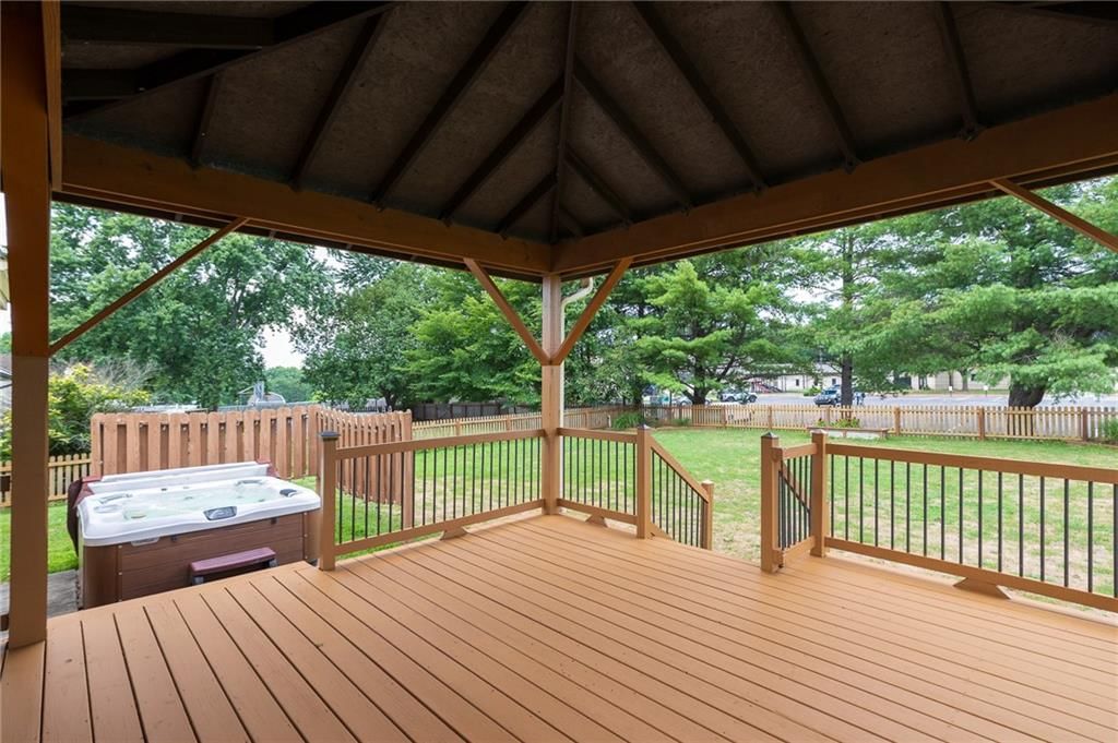801 SW Southgate Drive — photo 30