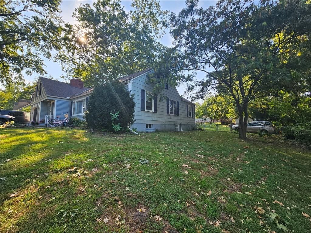 2318 NE Pence Avenue — photo 11