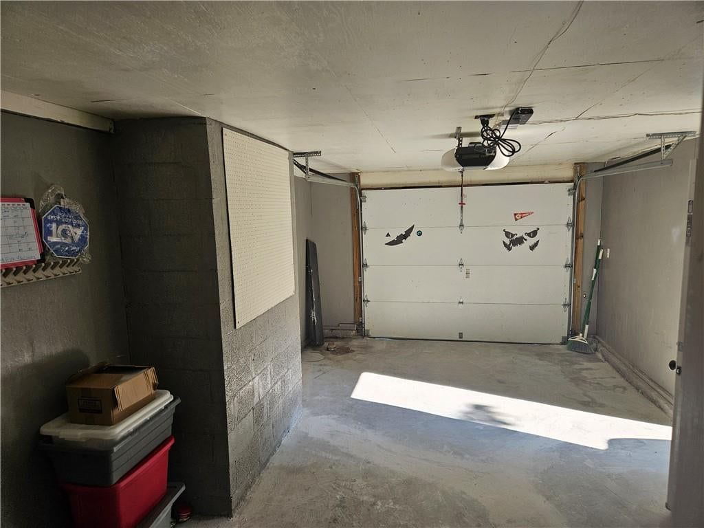 2318 NE Pence Avenue — photo 27