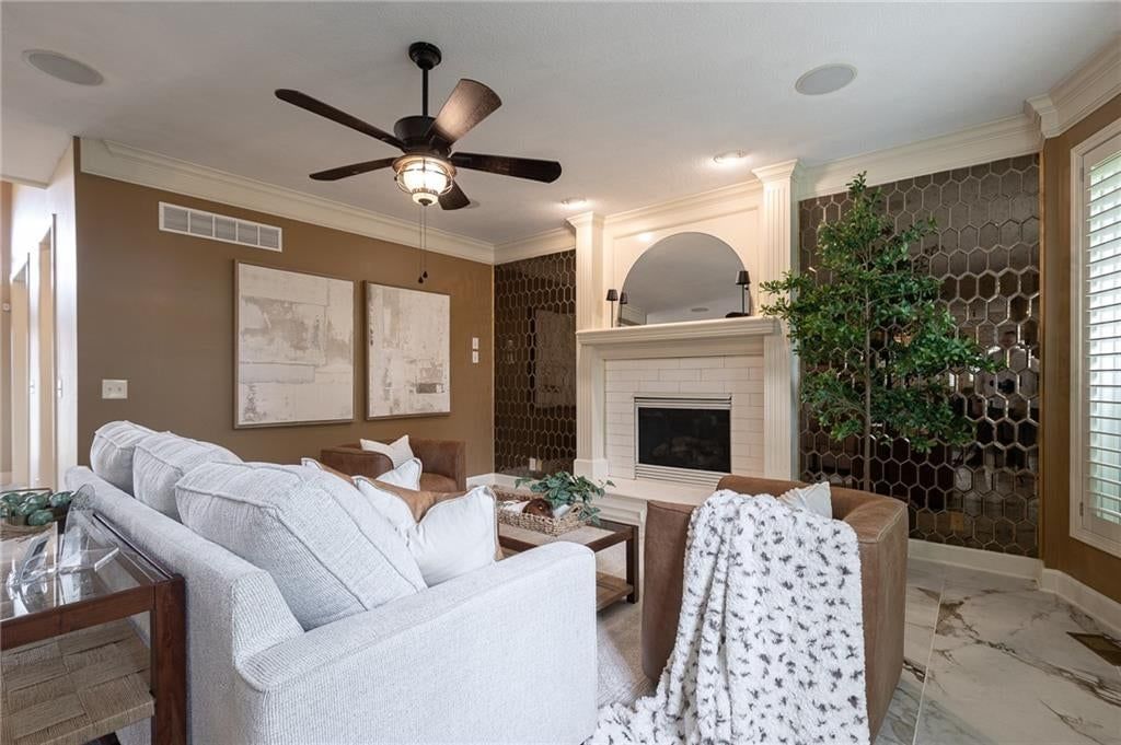 4232 NE Tremont Court — photo 18