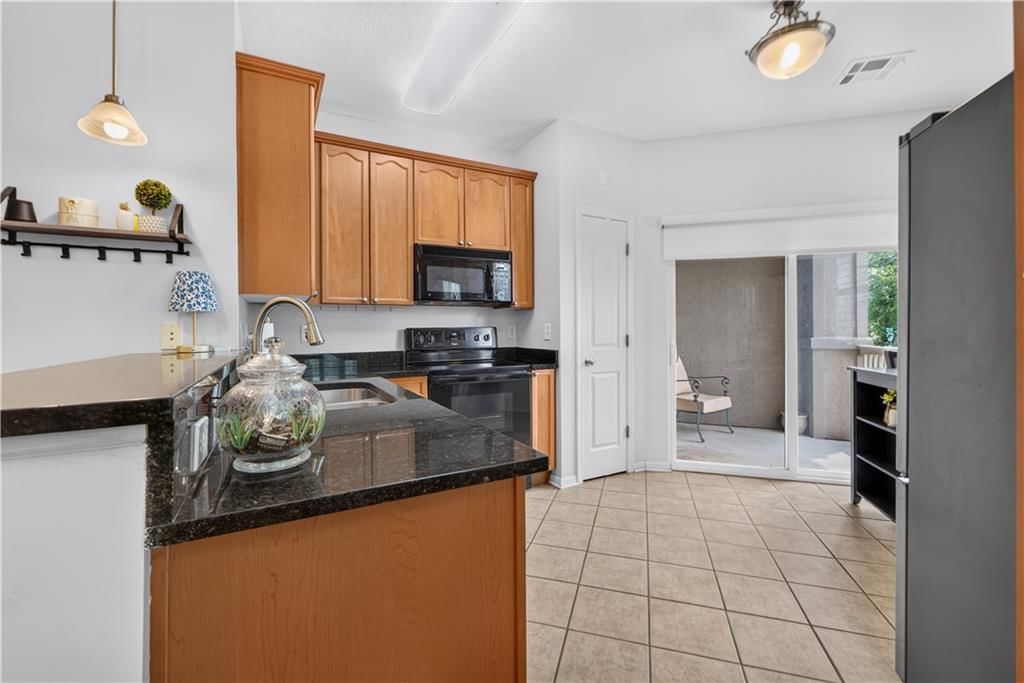 15900 Granada Street — photo 16