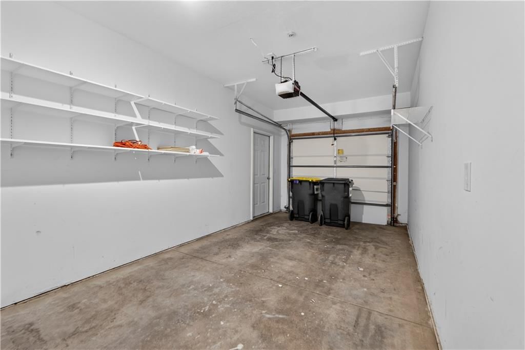 15900 Granada Street — photo 34