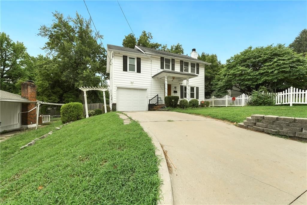 9805 E Jewell Court — photo 1