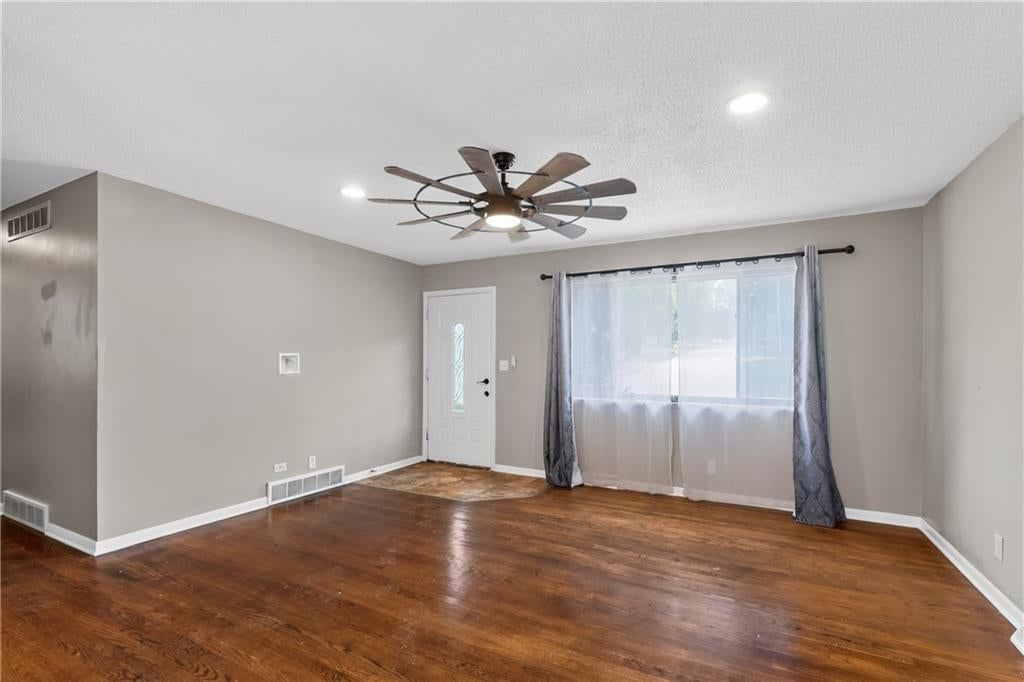 6617 NE 49th Terrace — photo 10