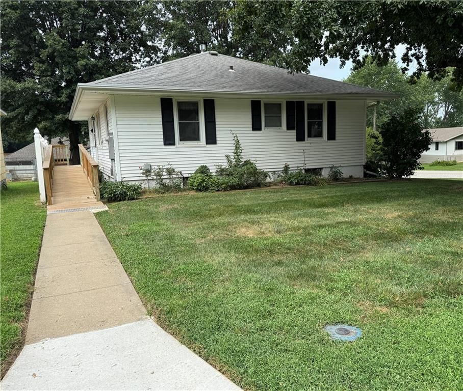 1210 Lipper Avenue — photo 13