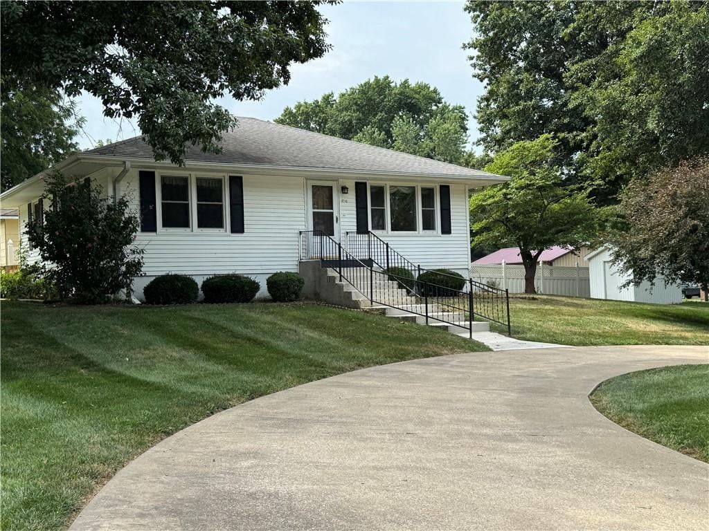 1210 Lipper Avenue — photo 18