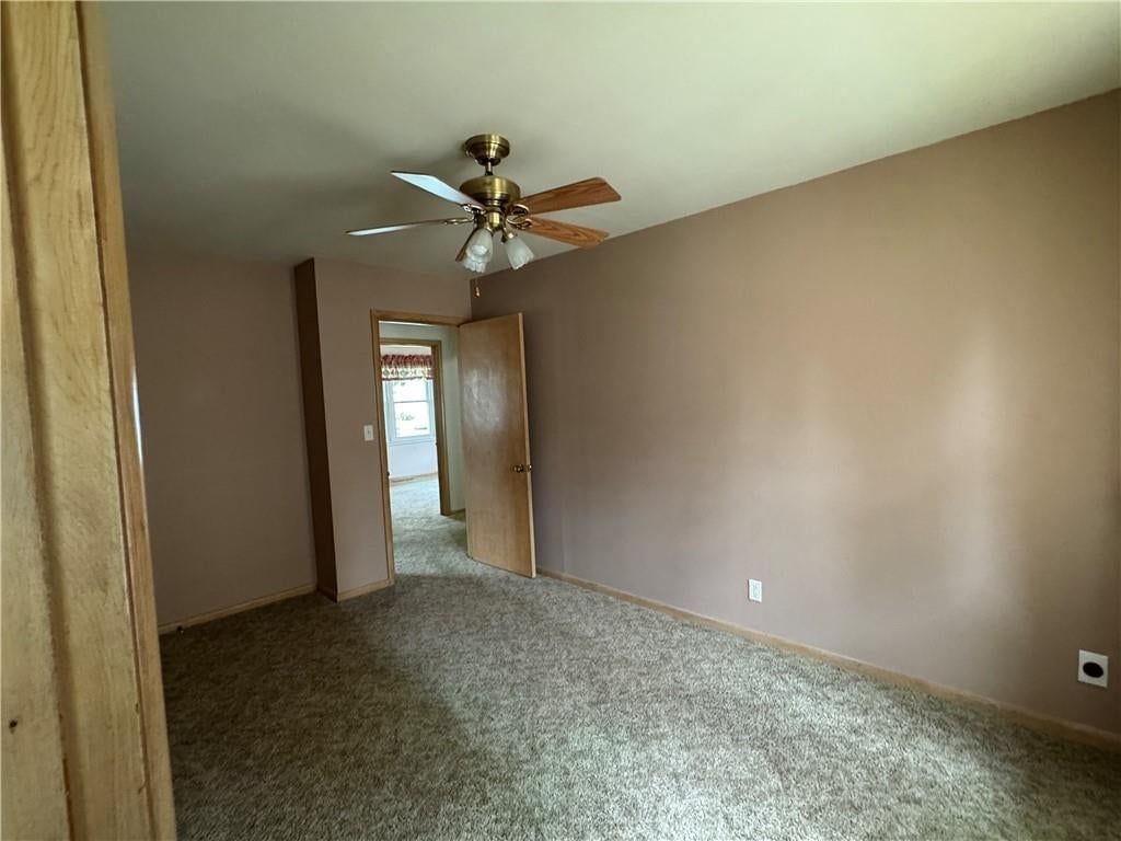 1210 Lipper Avenue — photo 32