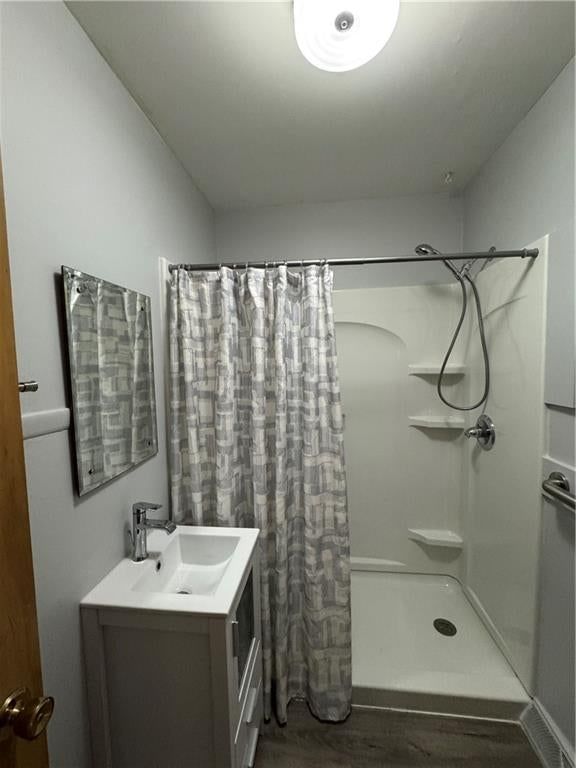1210 Lipper Avenue — photo 37
