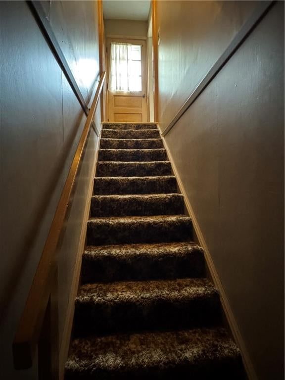 1210 Lipper Avenue — photo 40