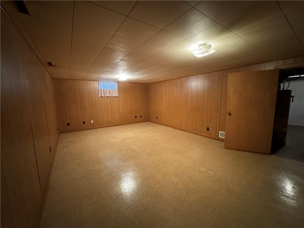 1210 Lipper Avenue — photo 42