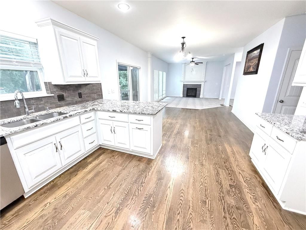 4303 NE 85th Terrace — photo 13